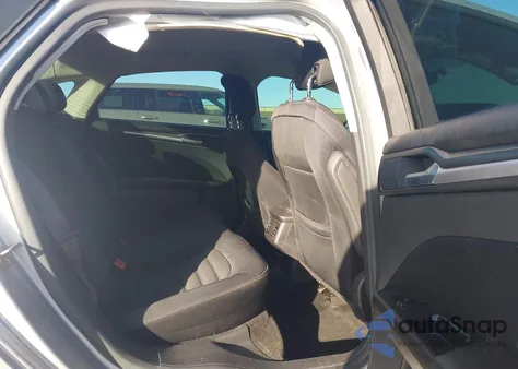 2015 Ford Fusion Se from USA, damaged, VIN 1FA6P0H71F5111682